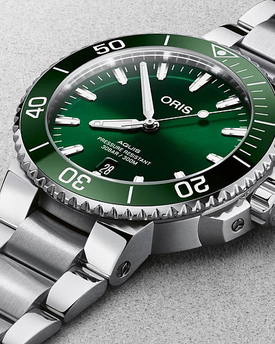 Oris Aquis 01 733 7766 4157-07 8 22 05PEB